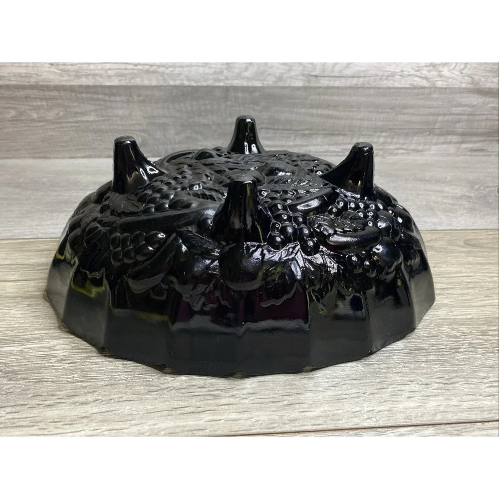 Vtg Indiana Glass Co Black Glass Bowl Fruit Pattern Approximately 12x8x4